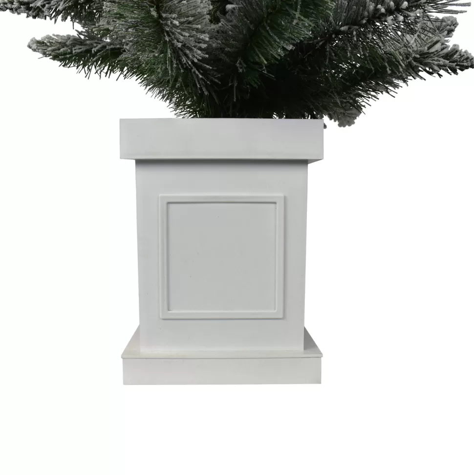 Cheap The Holiday Aisle 4-Foot Pre-Lit And Flocked Artificial Christmas Tree With Decorative Berries And 50 Lights