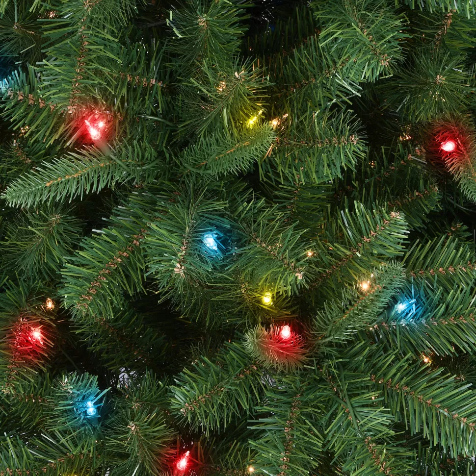 Outlet The Holiday Aisle 6.5' H Green Realistic Pine Cashmere Christmas Tree With 400 Lights