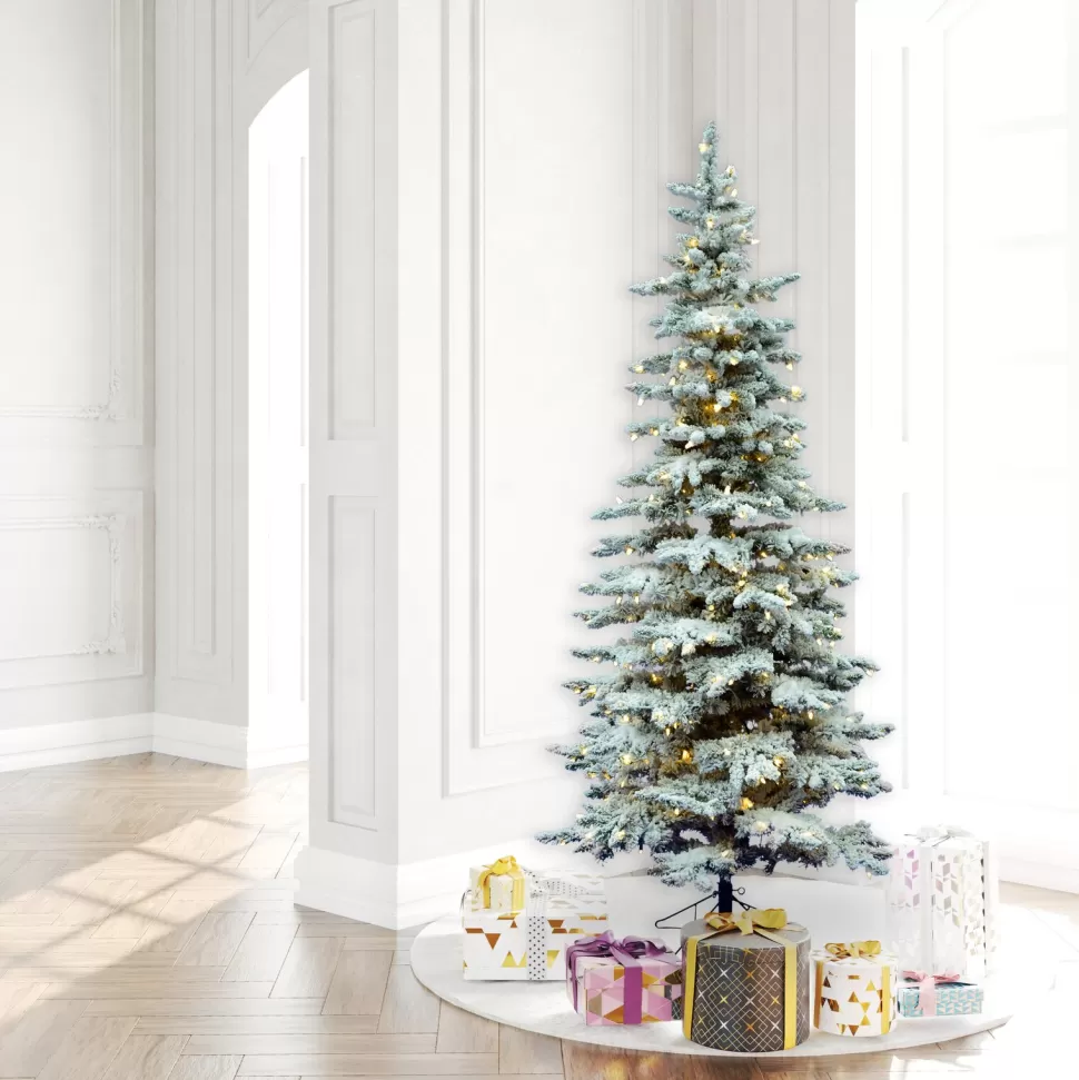 Store The Holiday Aisle 7.5' Christmas Tree