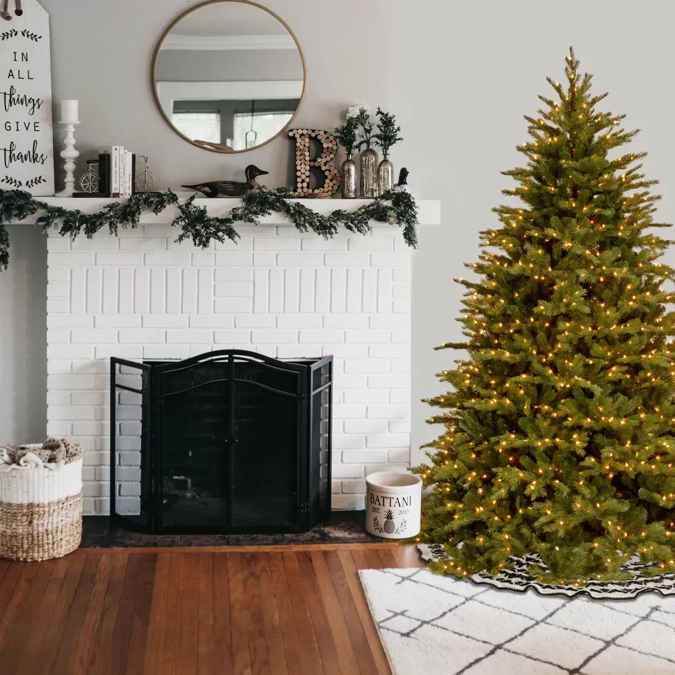 Flash Sale The Holiday Aisle Nordic Spruce 6.5' Green Spruce Artificial Christmas Tree With Clear/White Lights